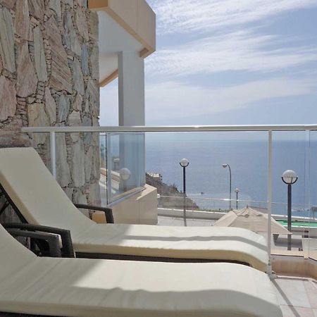 Holiday Club Vista Амадорес Екстериор снимка