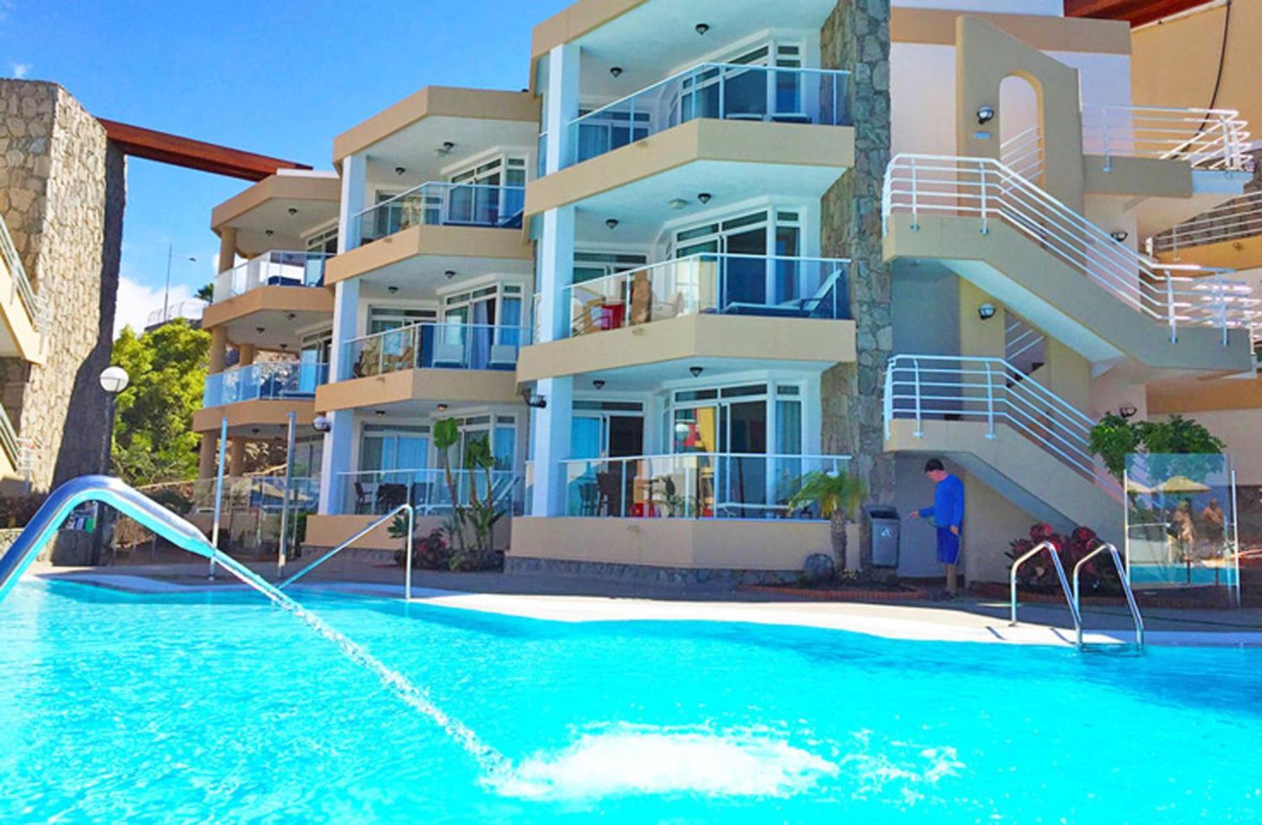 Holiday Club Vista Амадорес Екстериор снимка